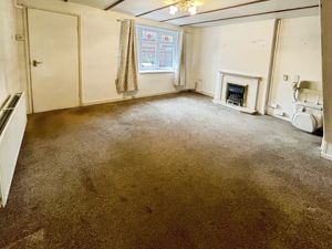 Lounge- click for photo gallery